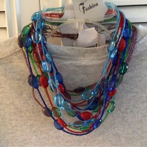 Set of 5 beaded necklaces